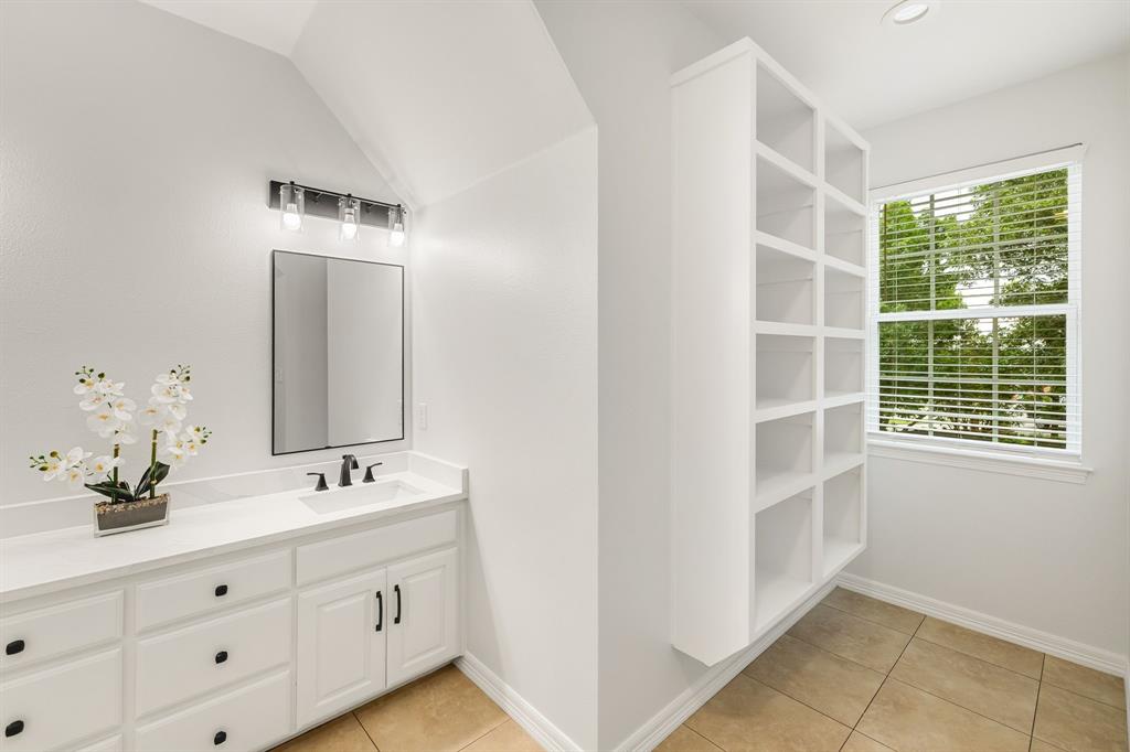 5 Meadowbrook Circle Property Photo 29