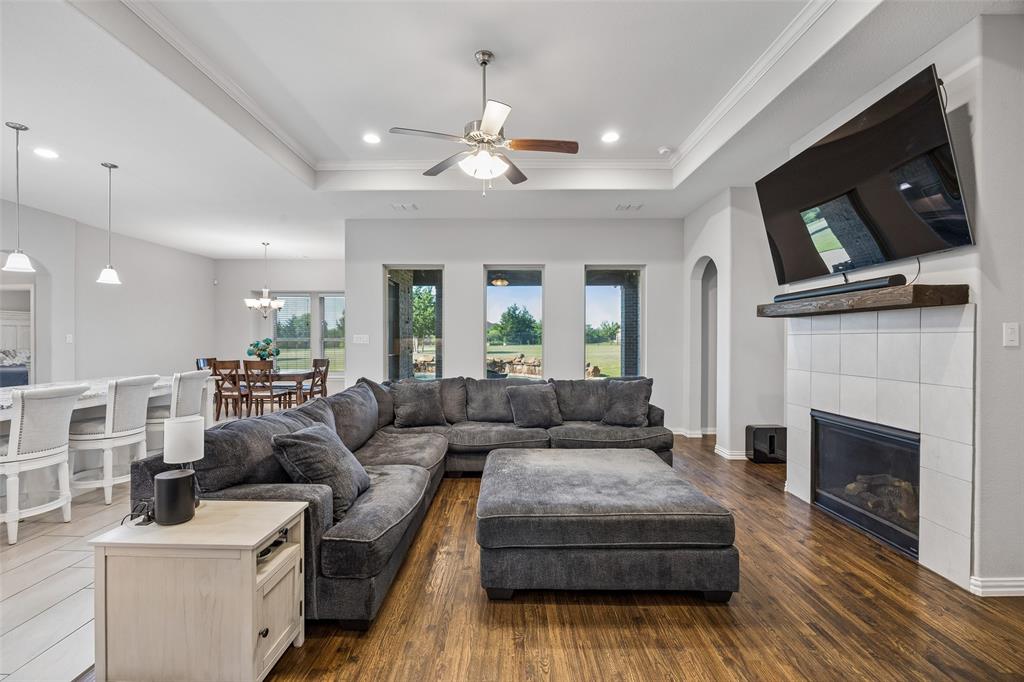 2015 Alps Court Property Photo 6