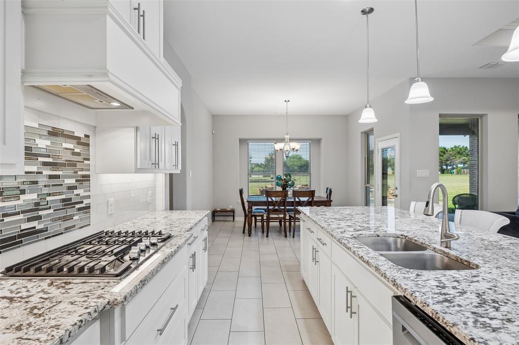 2015 Alps Court Property Photo 11