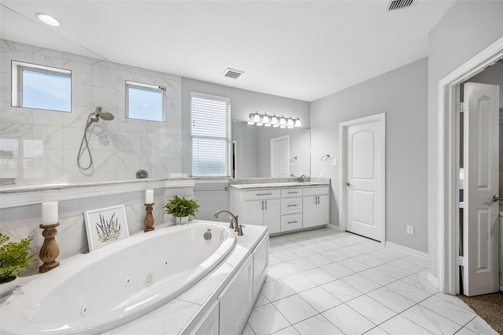 2015 Alps Court Property Photo 17
