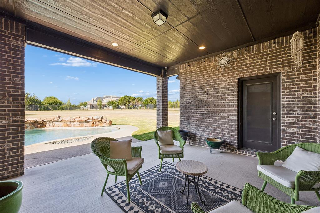 2015 Alps Court Property Photo 25