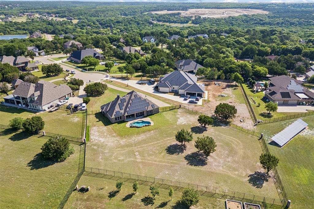 2015 Alps Court Property Photo 32