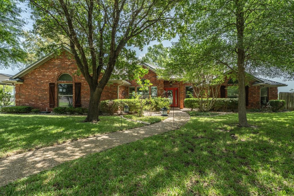 716 Retoma Park Drive Property Photo 1