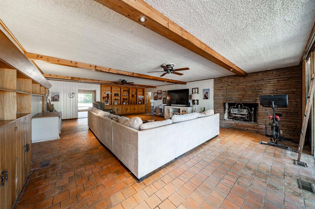 514 W Lake Drive Property Photo 23