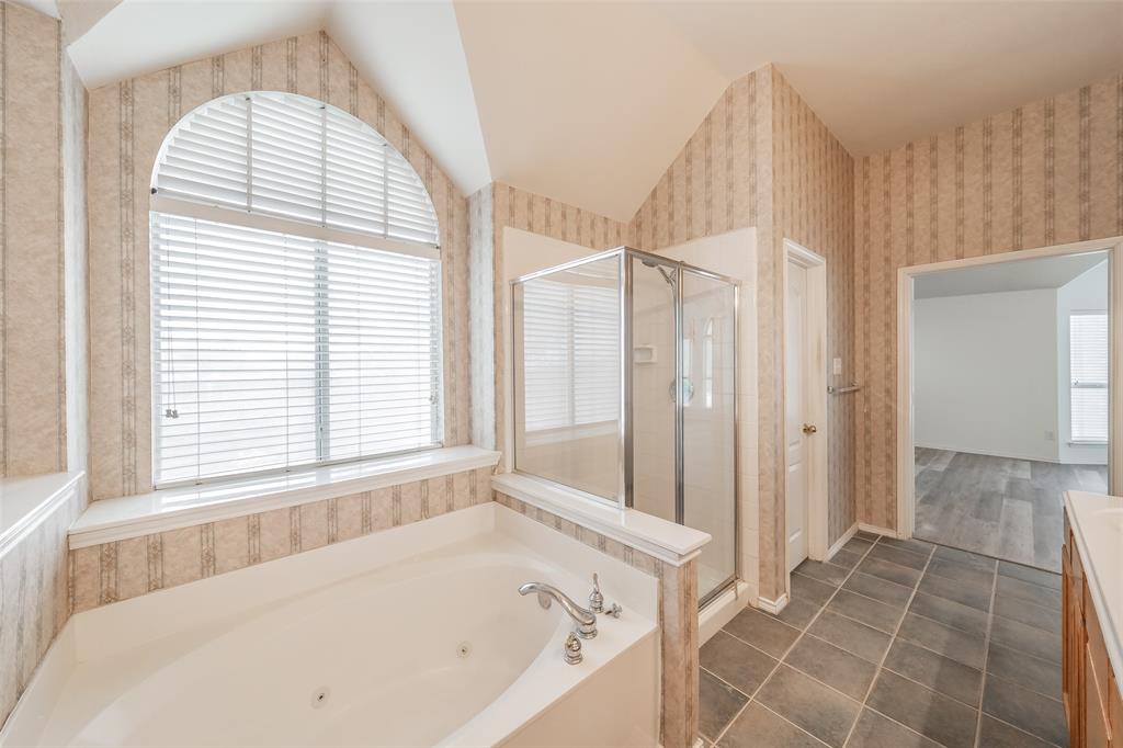 1534 Spring Lake Drive Property Photo 15