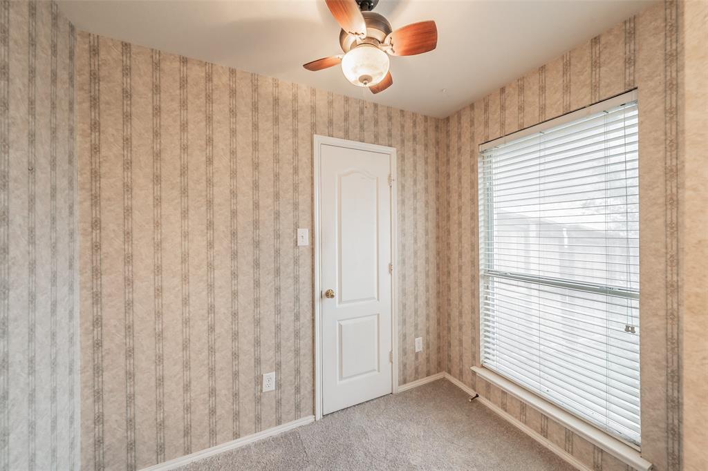 1534 Spring Lake Drive Property Photo 16