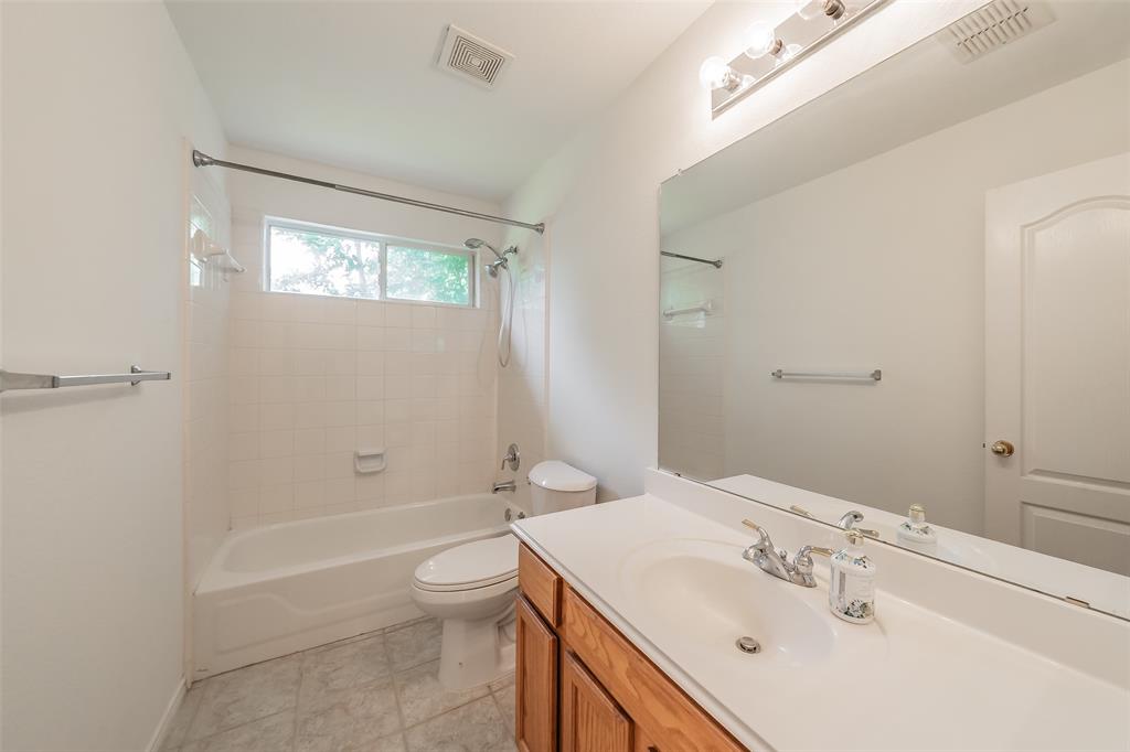 1534 Spring Lake Drive Property Photo 20
