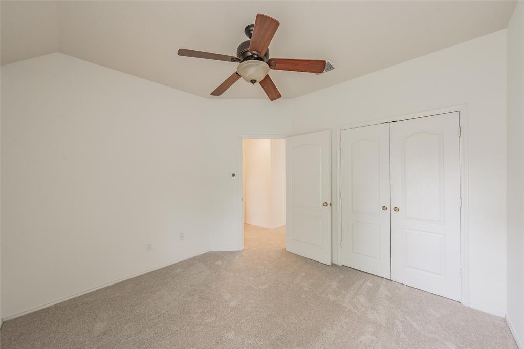 1534 Spring Lake Drive Property Photo 22