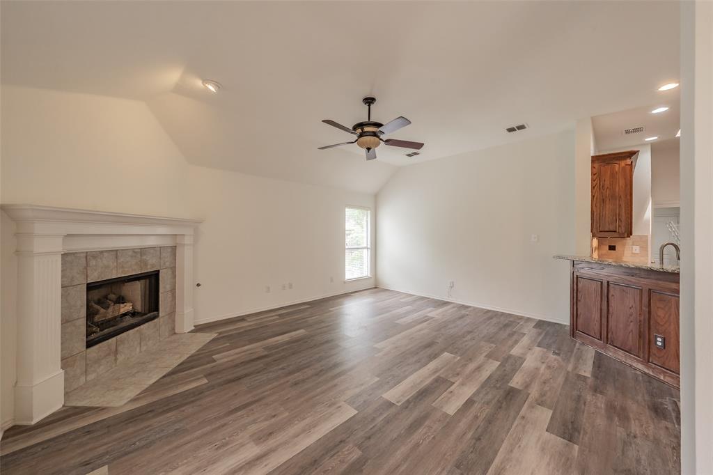 1534 Spring Lake Drive Property Photo 29