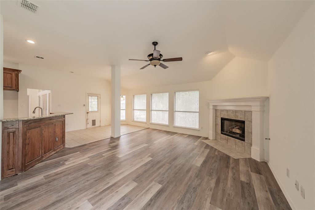 1534 Spring Lake Drive Property Photo 30