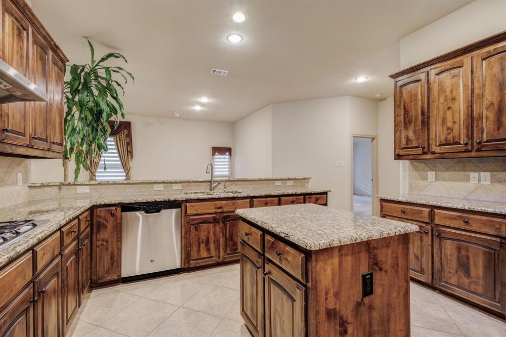 1004 Keats Drive Property Photo 14