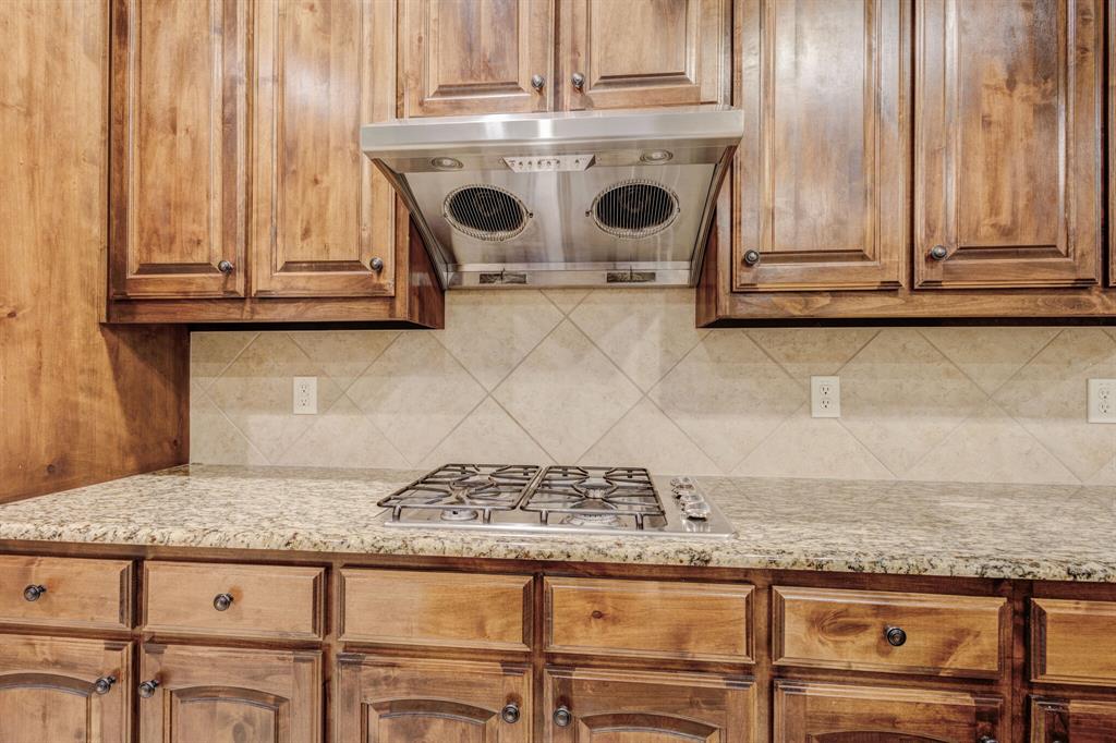 1004 Keats Drive Property Photo 15