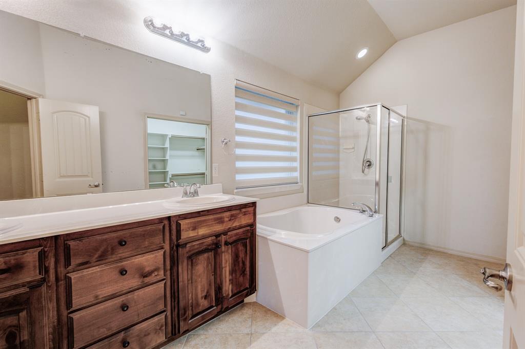 1004 Keats Drive Property Photo 19