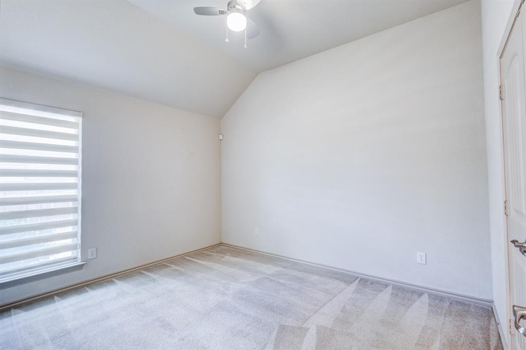 1004 Keats Drive Property Photo 25