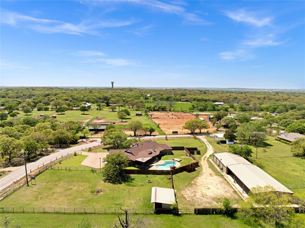 4031 Burleson Retta Road Property Photo 1