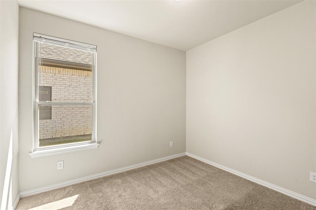 1515 Bridlepath Property Photo 21