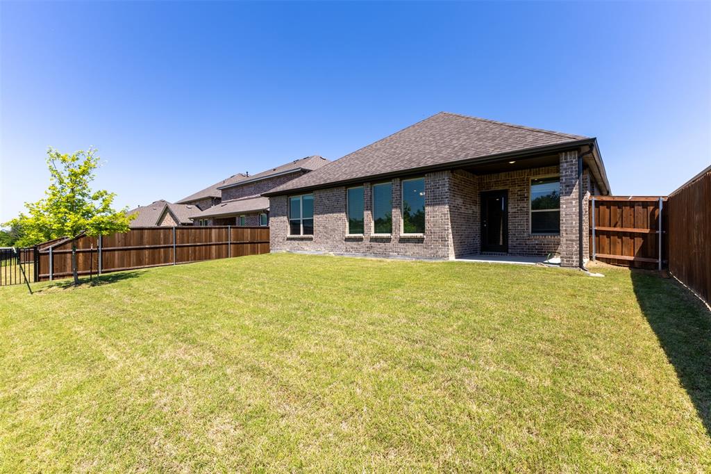1515 Bridlepath Property Photo 26