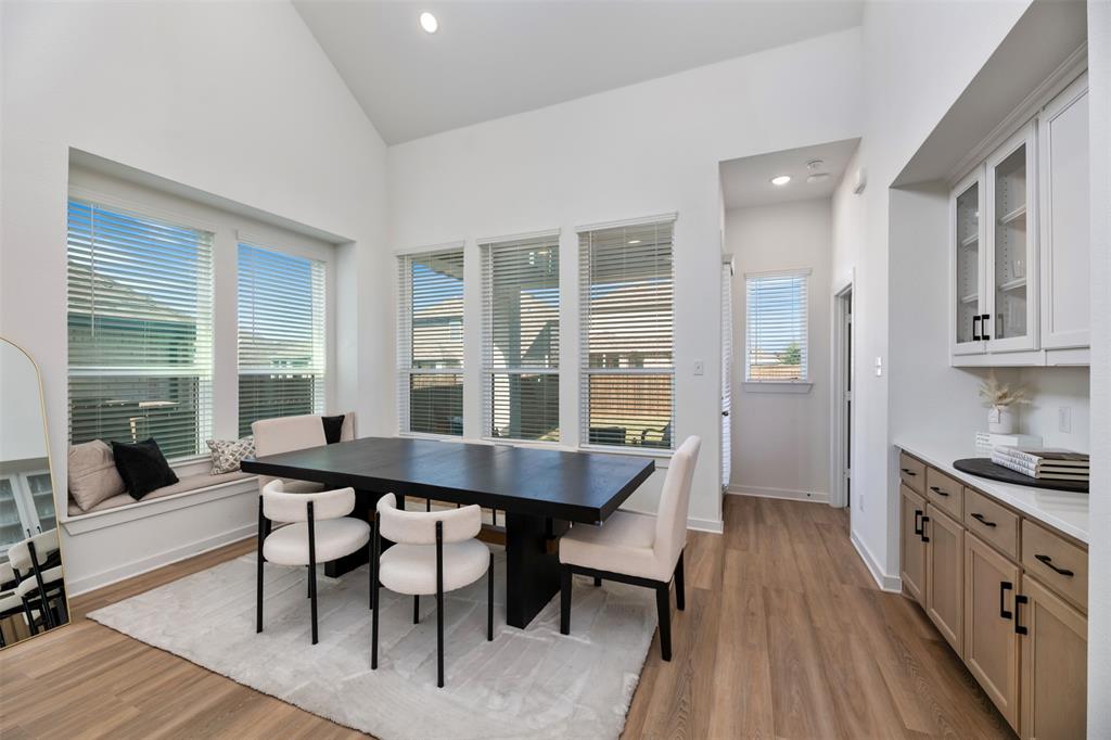 635 Brockwell Bend Property Photo 10