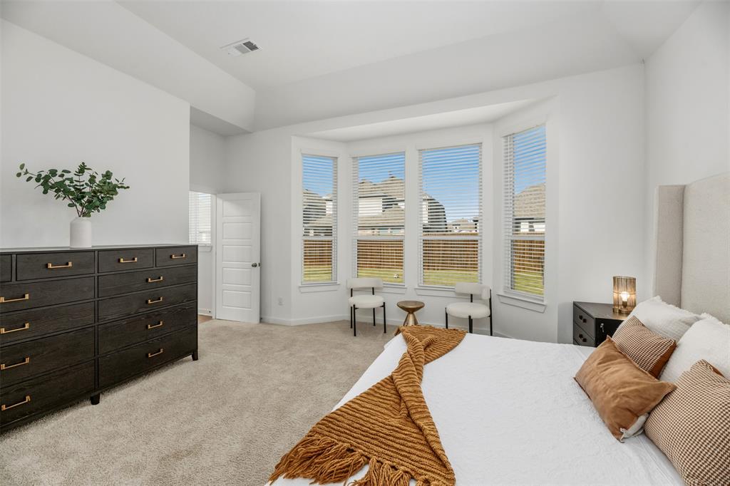 635 Brockwell Bend Property Photo 12