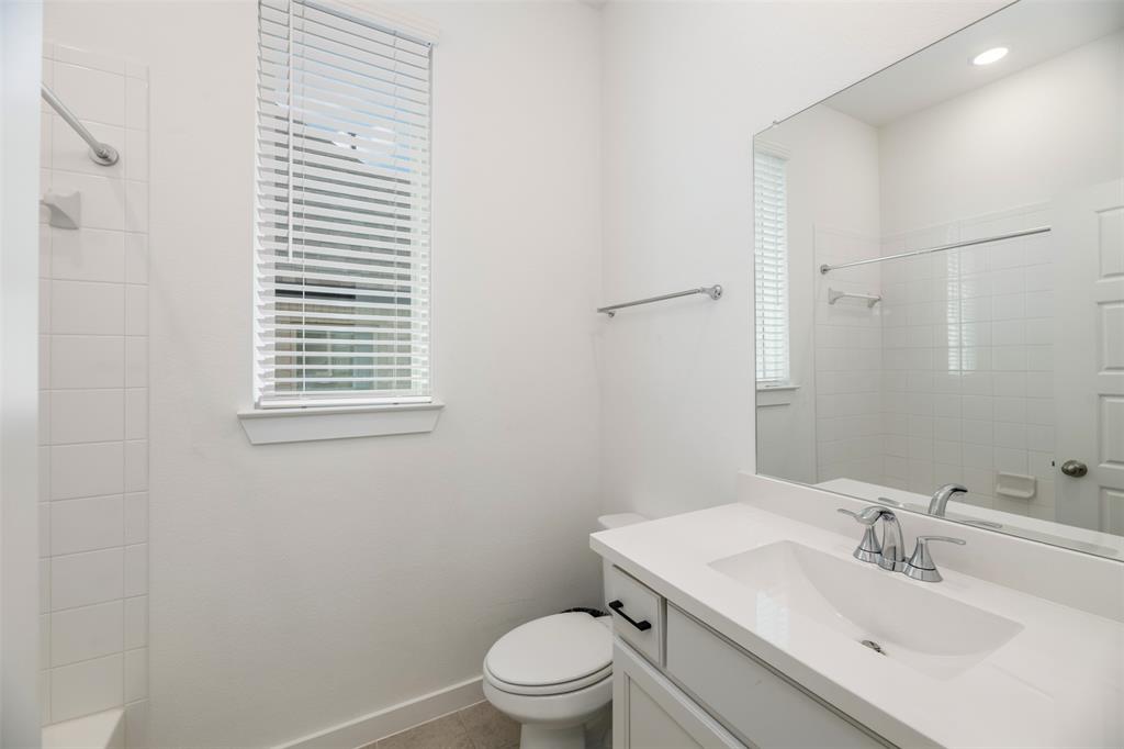 635 Brockwell Bend Property Photo 21