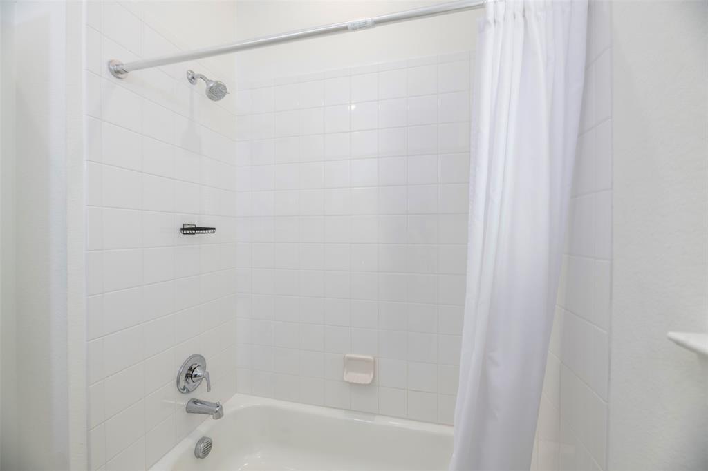 635 Brockwell Bend Property Photo 22