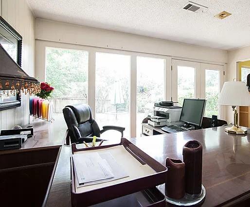 6615 Lyndon B Johnson Freeway Property Photo 6