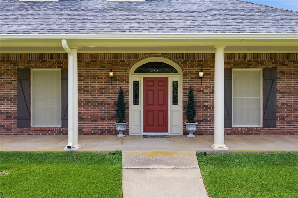 6955 Hawk Road Property Photo 2