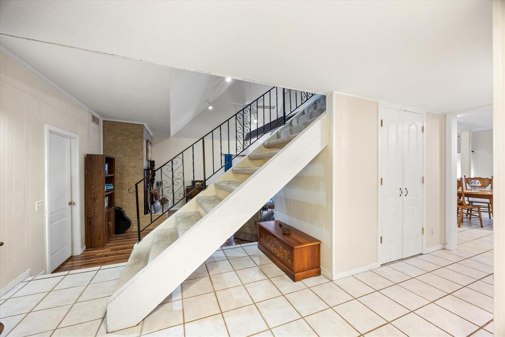 5007 Comanche Drive Property Photo 7