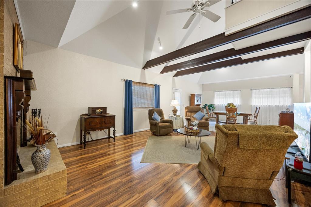 5007 Comanche Drive Property Photo 8