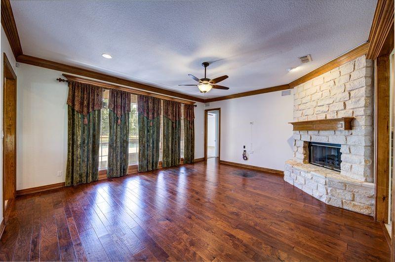 334 Fm 2264 Property Photo 15