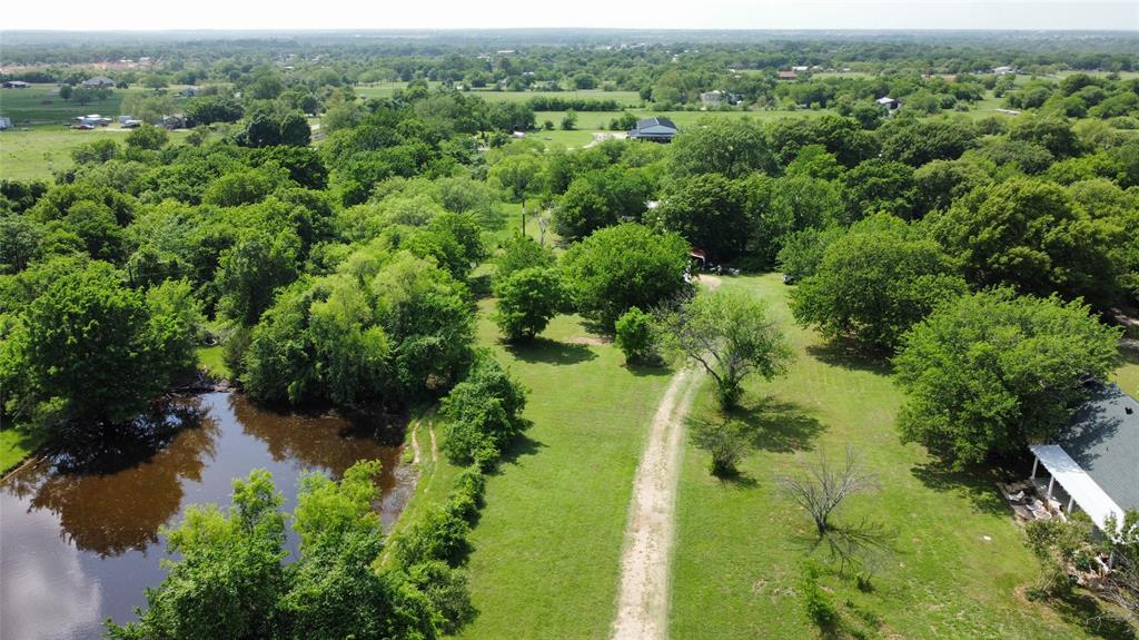 806 Old Base Road Property Photo 1