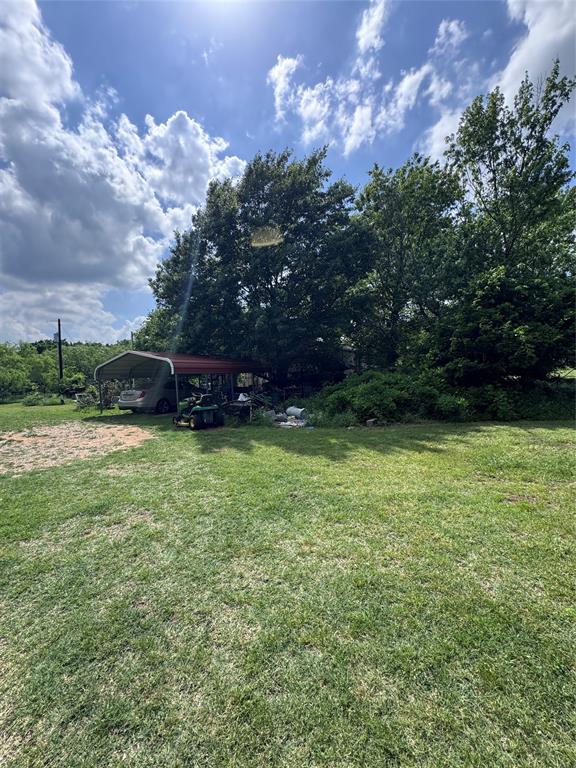 806 Old Base Road Property Photo 8