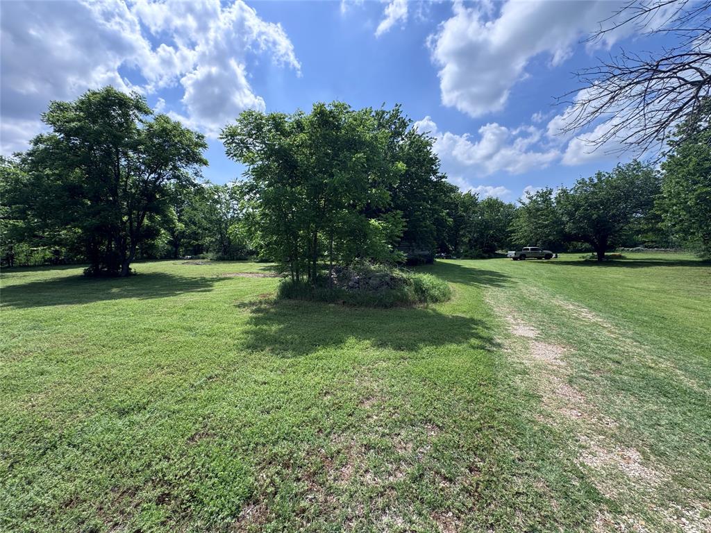 806 Old Base Road Property Photo 15