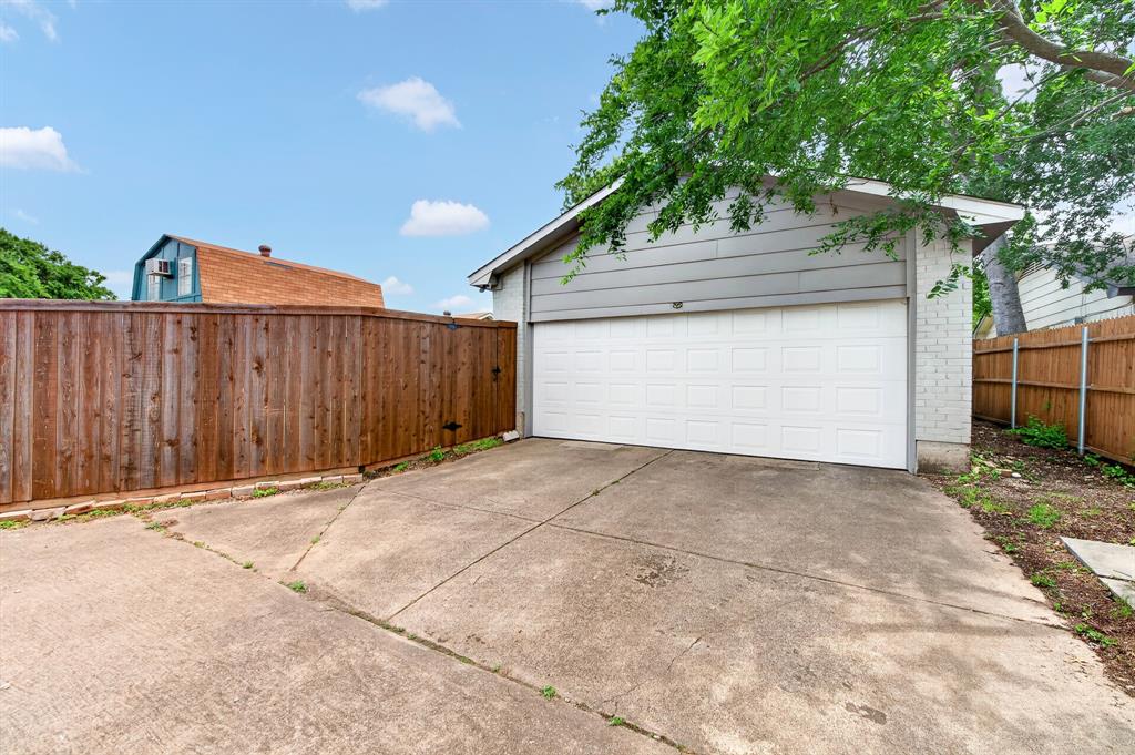 903 Grassy Glen Drive Property Photo 35