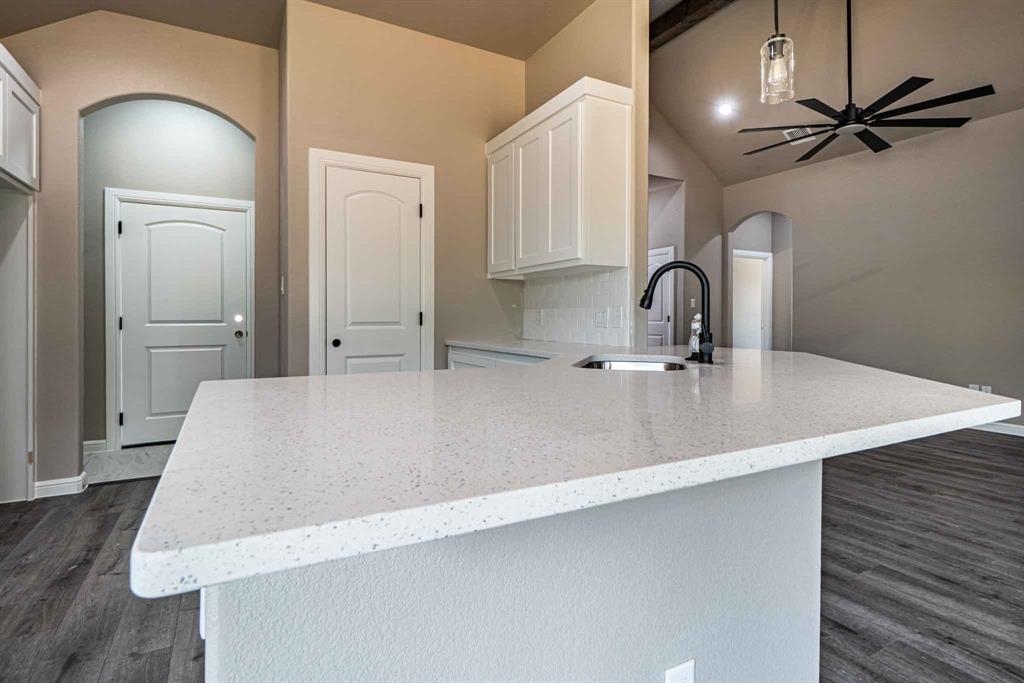 916 Mojave Trail Property Photo 16