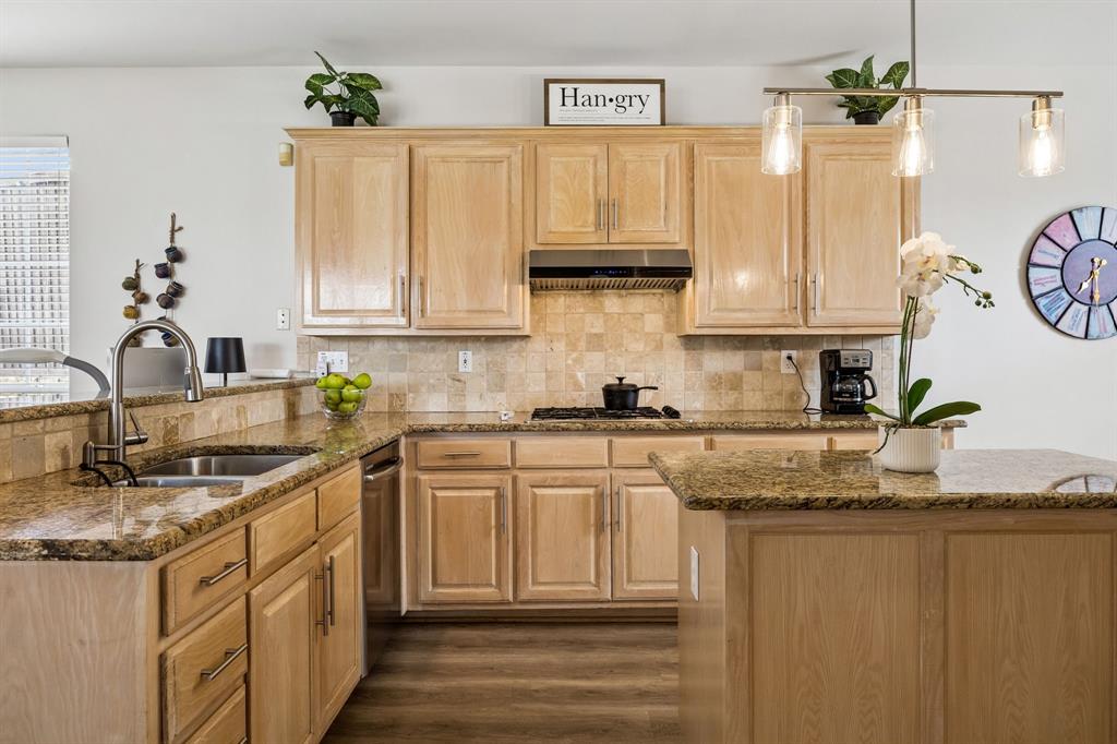9705 Valley Lake Court Property Photo 8
