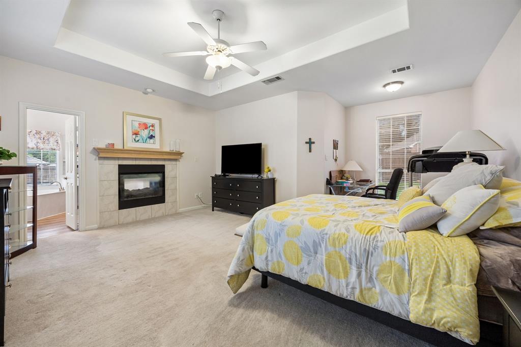 9705 Valley Lake Court Property Photo 17