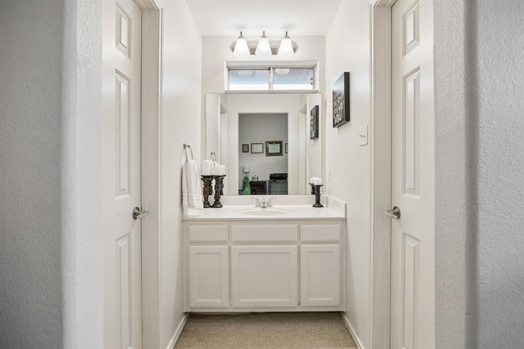 9705 Valley Lake Court Property Photo 23
