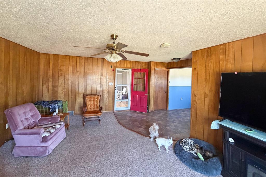 1606 Richards Street Property Photo 10