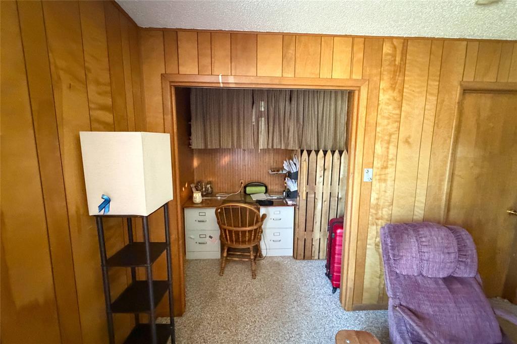 1606 Richards Street Property Photo 11