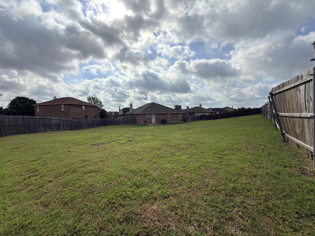 1201 Cyprus Drive Property Photo 4