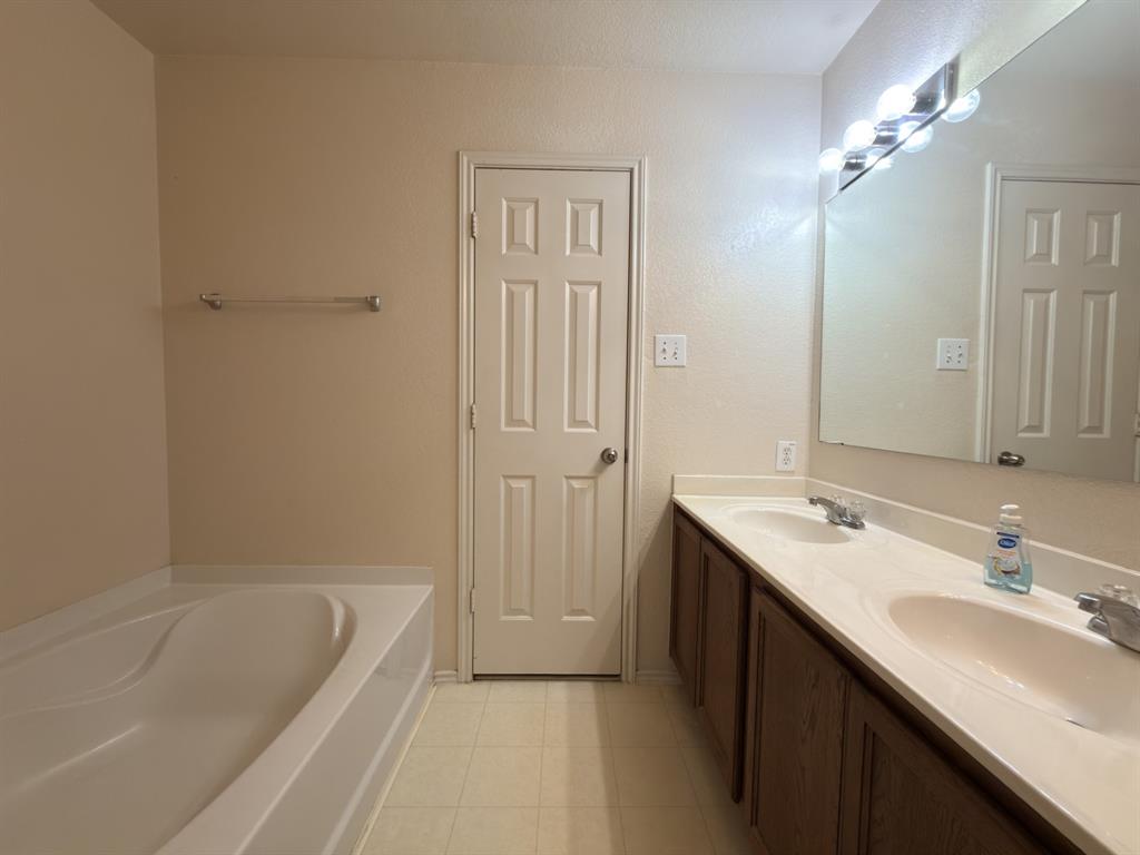 1201 Cyprus Drive Property Photo 21