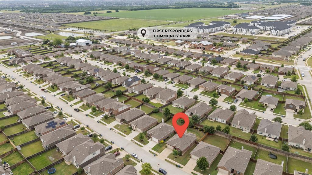 1716 Trace Drive Property Photo 4