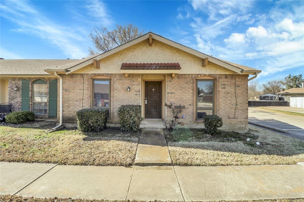 44 E Mountain Creek Drive Property Photo 1