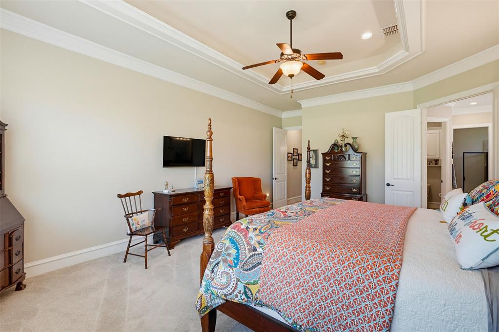 1360 Blue Forest Drive Property Photo 6