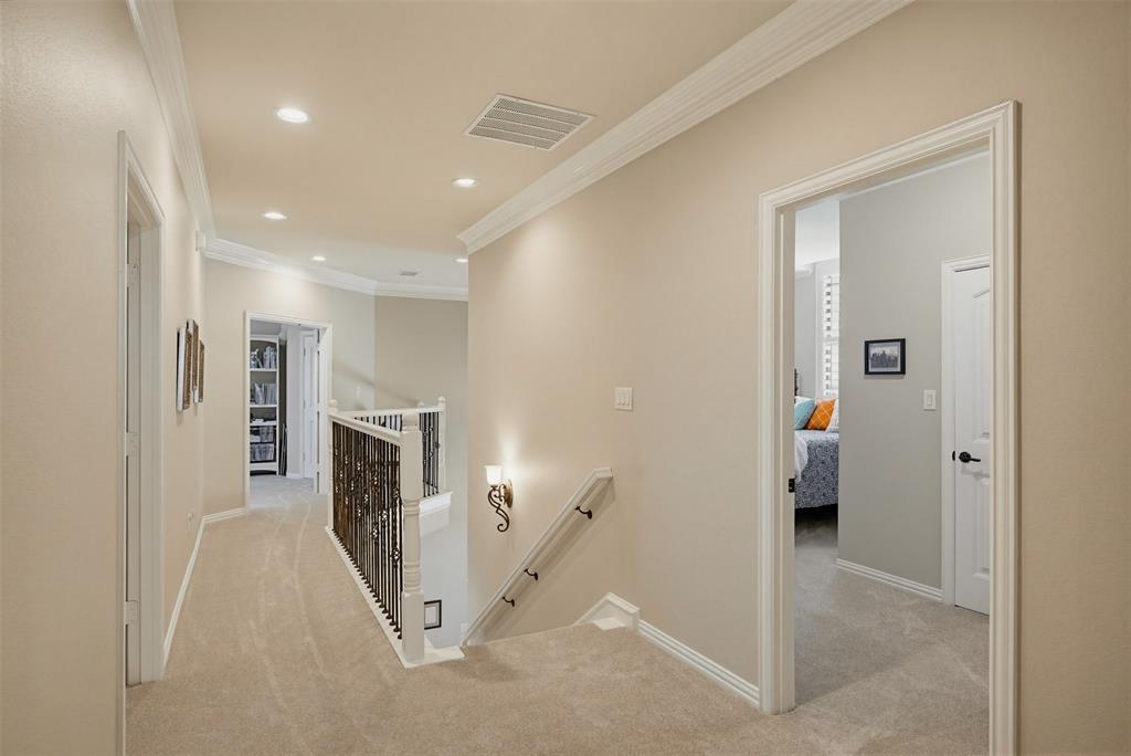 1360 Blue Forest Drive Property Photo 19