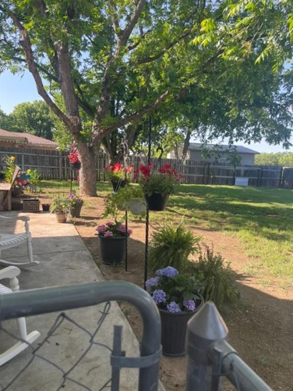 2815 Good Shepherd Drive Property Photo 10