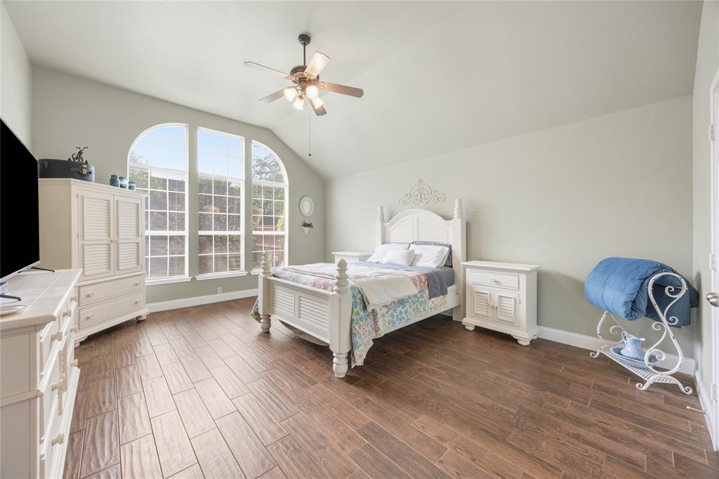 1004 Dover Heights Trail Property Photo 33