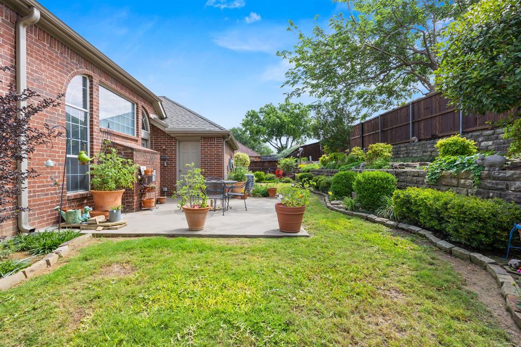 1004 Dover Heights Trail Property Photo 37