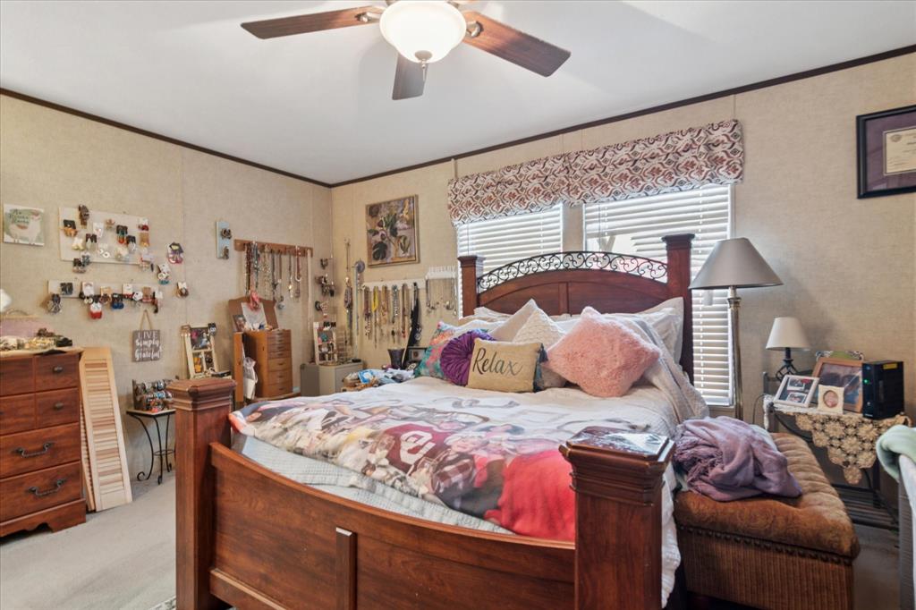 4804 Creekside Road Property Photo 7